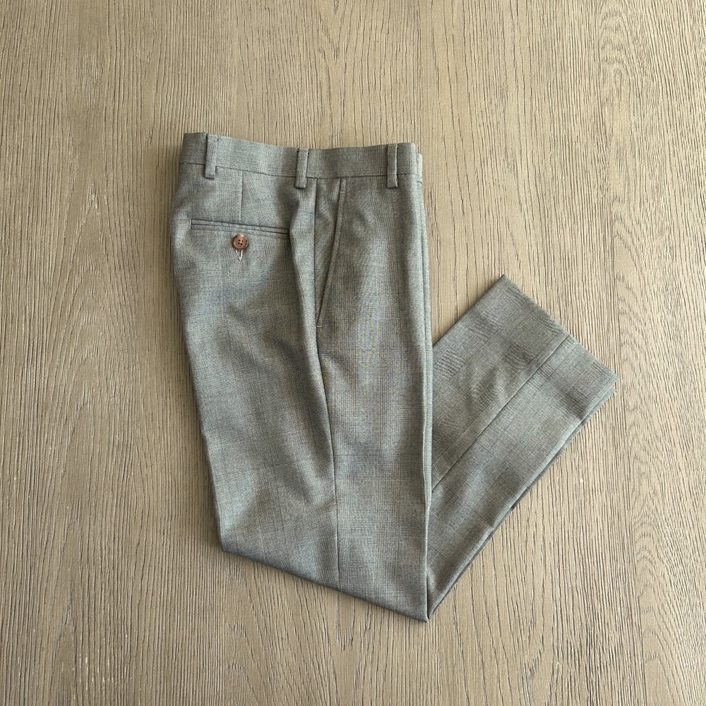 Boys Dress pants Lauren Ralph Lauren gray checkered size 8 regular. 24” waist